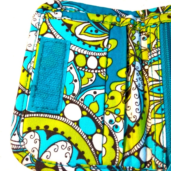 Vera Bradley Tri-Fold Wallet in Peacock - Picture 4 of 9